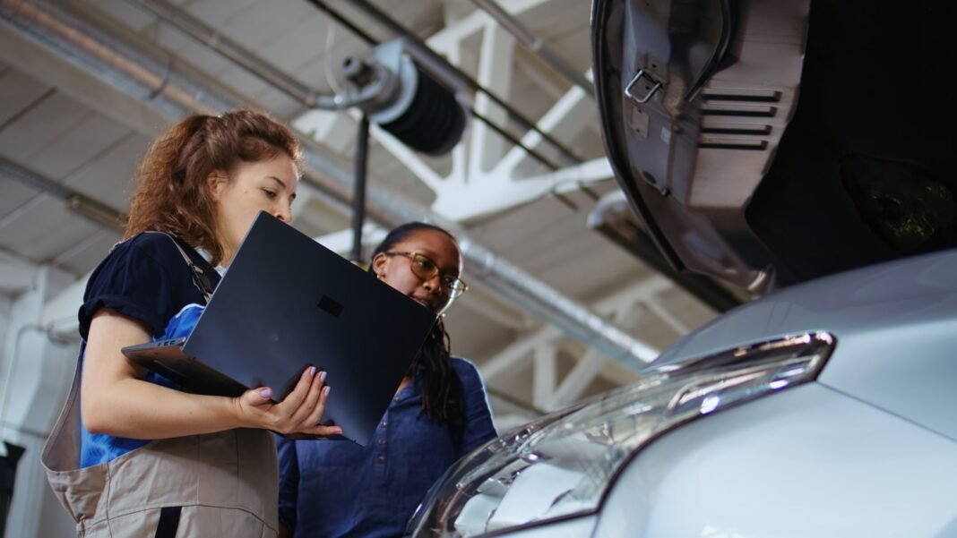 Connected Cars and Smart Cars What Actually Sets Them Apart
